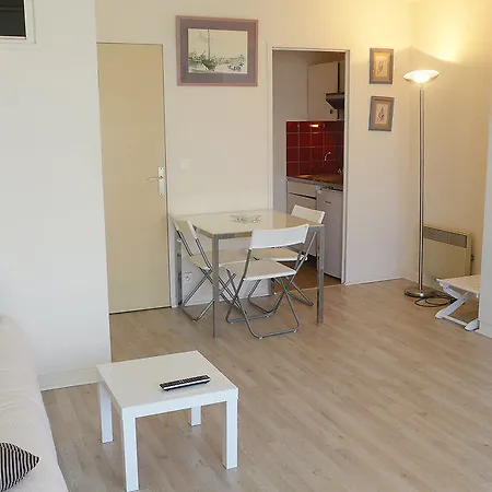 Les Corsaires 4* بياريتز